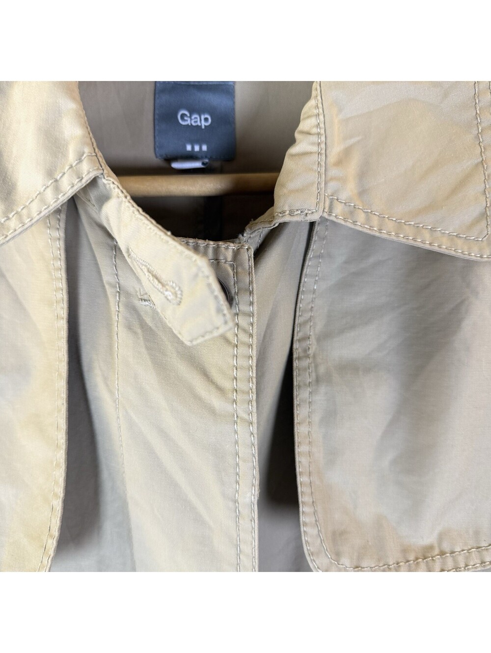 Gap Women's Beige Trench Coat Mid-Length Button Closure Pockets Size M - Picture 7 of 14